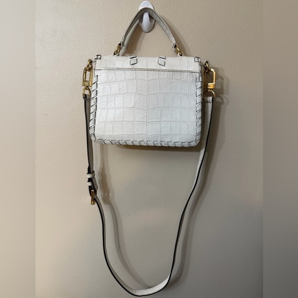 💄RARE💄 Aimee Kestenberg Faux Croco Leather Crossbody Bag - Picture 12 of 14